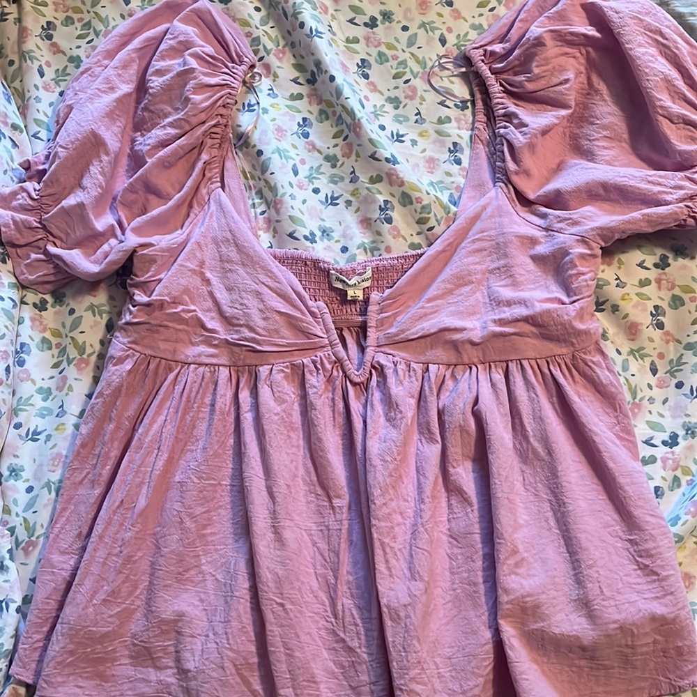 Super cute Pink top! Puff sleeve! Bought at boutique! Size L!